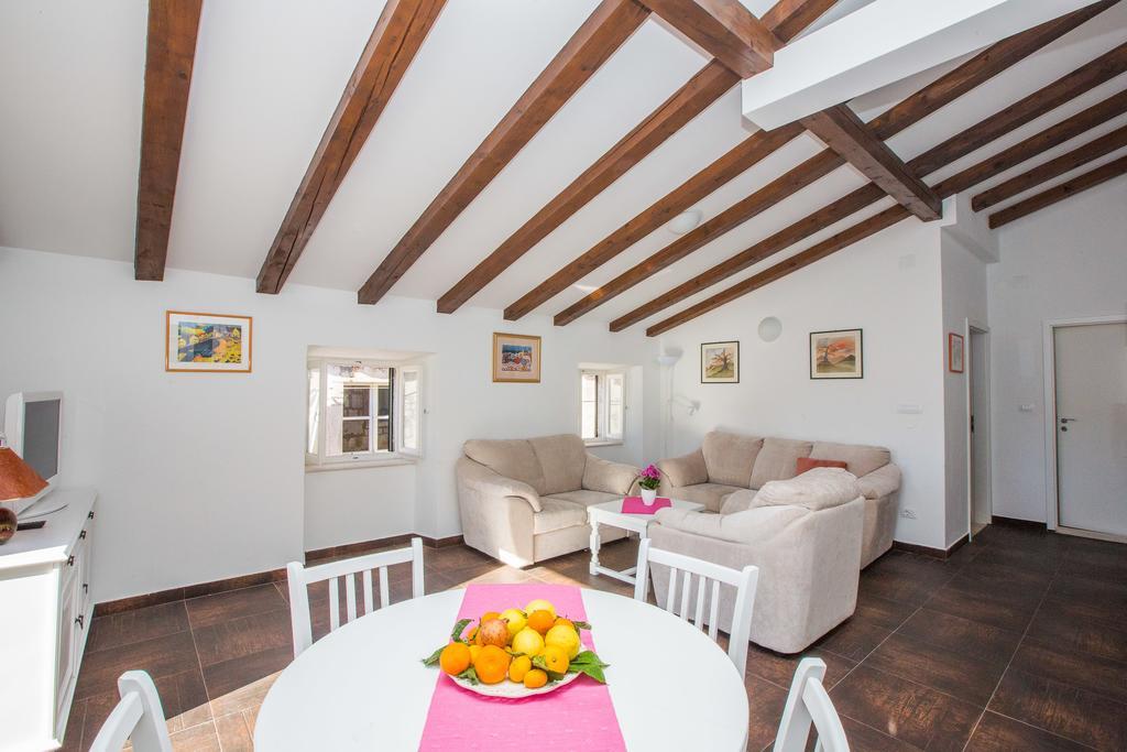 Relaxing Apartment Paulina With Balcony Ντουμπρόβνικ Δωμάτιο φωτογραφία
