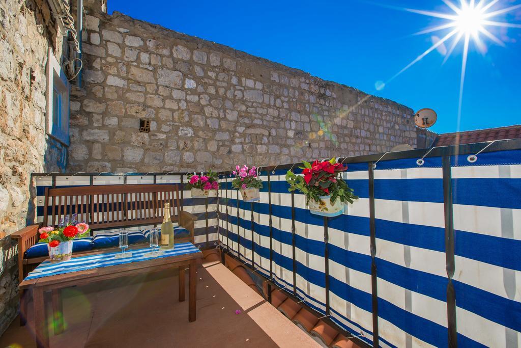Relaxing Apartment Paulina With Balcony Ντουμπρόβνικ Δωμάτιο φωτογραφία